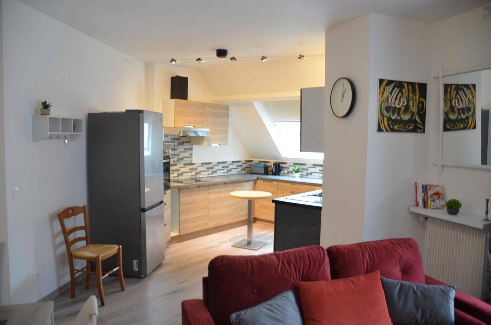 Spacious Flat Close To The Railway Station Troyes Cameră foto