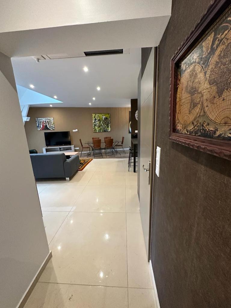 Spacious Flat Close To The Railway Station Troyes Cameră foto